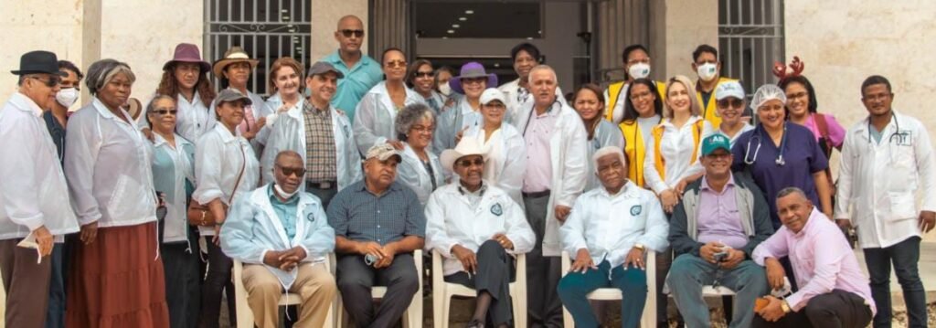 operativo-medico-en-lagunas-de-nisibon-y-asistencia-a-damnificados-en-higuey
