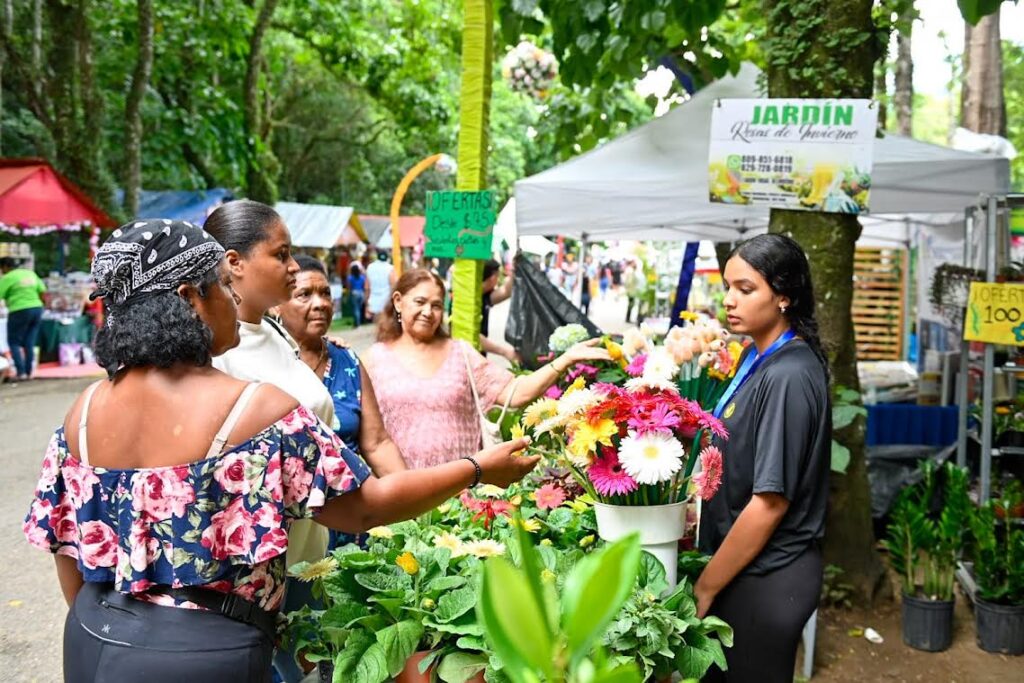 Presidente Abinader inaugura el Festival de las Flores en Jarabacoa.