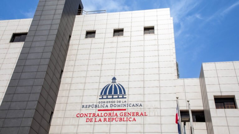 Contraloría General y la auditoría interna 