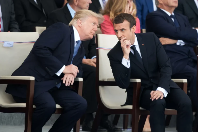Donald Trump y Enmanuel Macrom