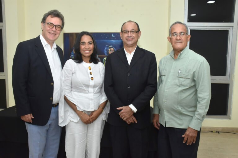 Jottin Cury, Lilian Carrasco, Enriquillo Rodríguez Amiama e Isael Pérez