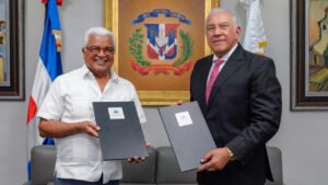 Bienes Nacionales formaliza cesión de terrenos al Mapre para construcción de oficinas