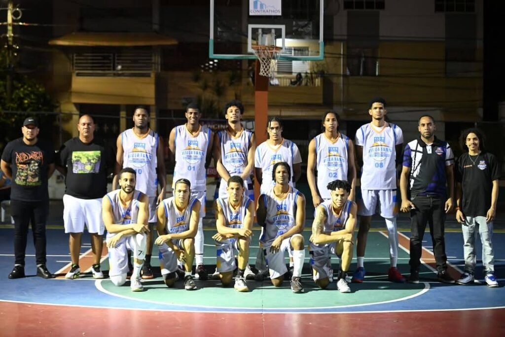 EQUIPO U-25 DE BALONCESTO SUPERIOR, CANCHA SIN LUCES PARA JUEGO