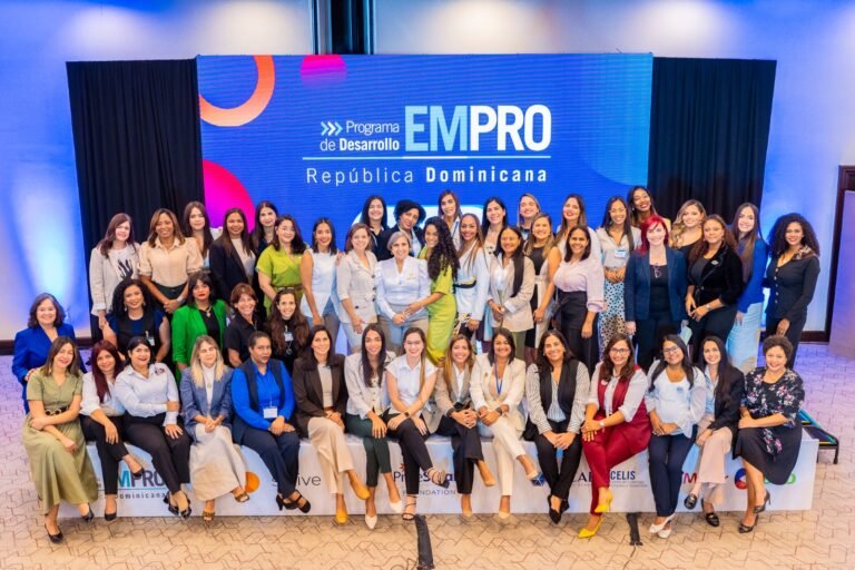 40 emprendedoras de la primera generacin de EMPRO