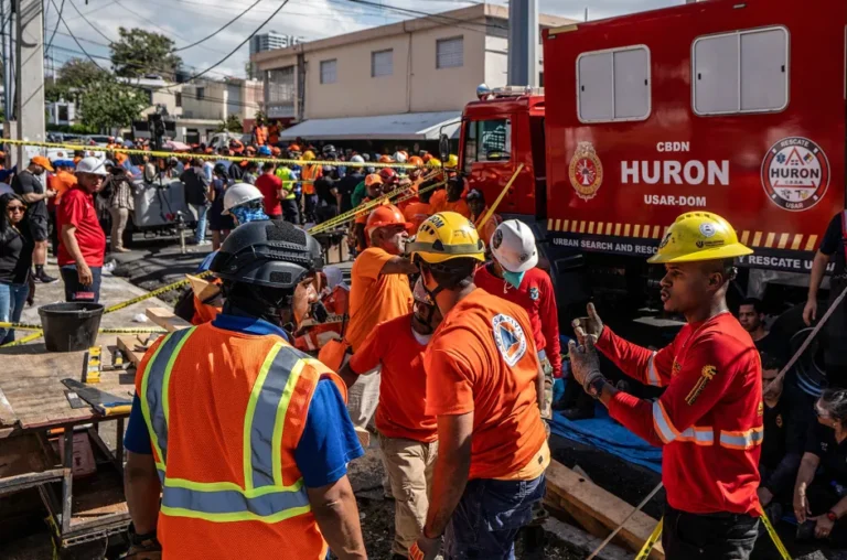 Ascienden a 44 muertos y 160 heridos tras el colapso del techo de Jet Set