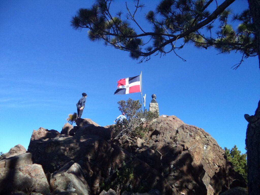 pico-duarte-guide-dominican-republic-1240x930