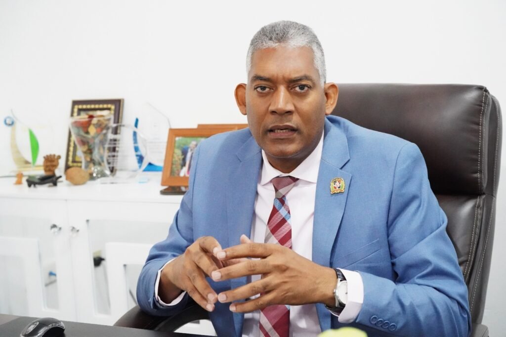 Feliciano Lacen, Presidente de CODUE