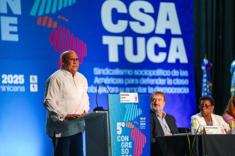 Rafael Santos Badíia, director general del Infotep en el acto de clausura del 5to Congreso de la CSA