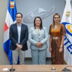Maira Morla sub directora general del INFOTEP junto a la subdirectora del INADEH, Carmen Corro, y el jefe de Cooperación Internacional, Elbert Rubio (1)