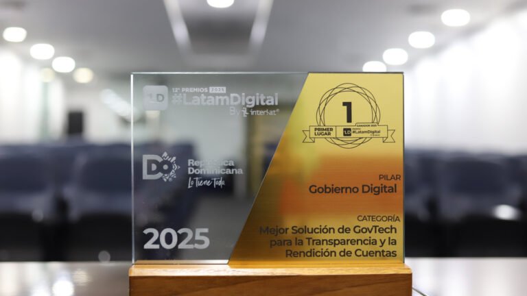 Premios Latan (PrernsaLibreRD.Com)