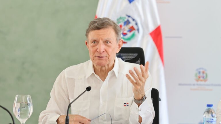 Roberto Alvarez