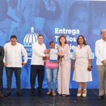 Gobierno entrega títulos tras casi dos décadas de espera en Bonao e inicia construcción de sede municipal en Santiago Oeste
