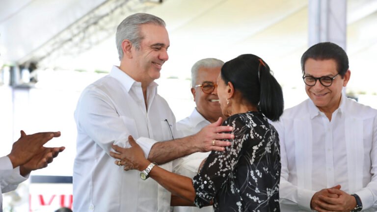 Luis Abinader y Rafael Burgos Gomez