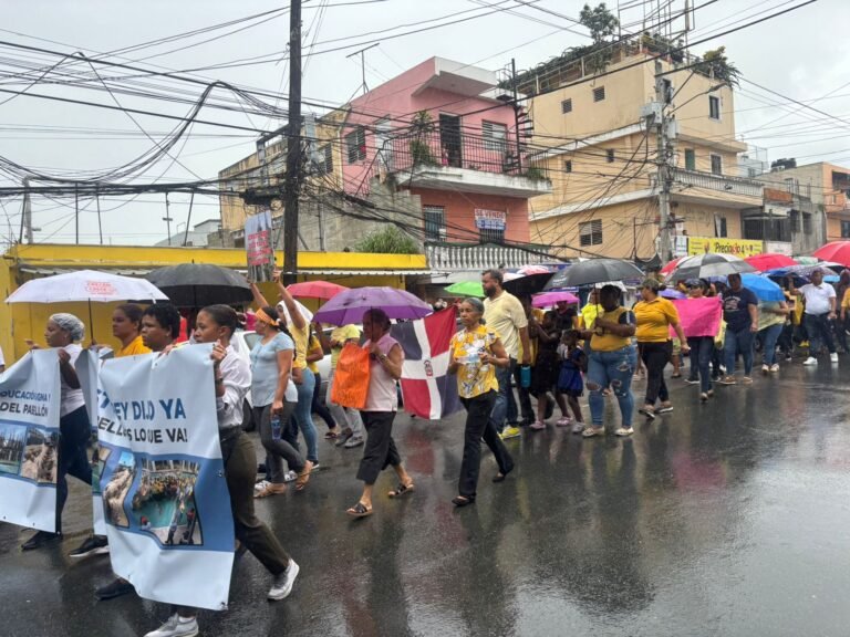 Padres de Cristo Rey Marchan
