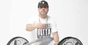 Blahbotski regresa con Rebota un reggaetón explosivo que enciende la pista Global