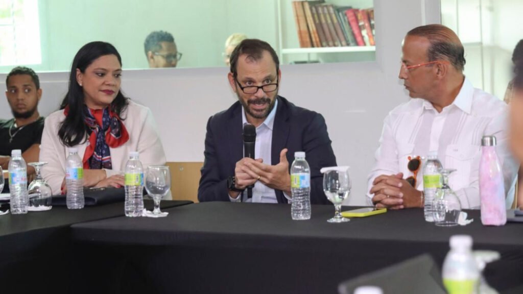 Economista del BM para América Latina