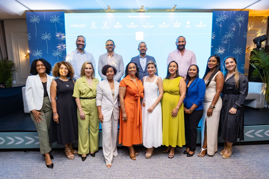 Jorge Espejo, Joan Lluveres, Smarling Jimenez, Brian de Jesus, Ana Gonzalez, Aicia Diaz, Andrea Ramos, Yesenia Espinal, Adelfa Peña, Mariel Frias, Edilenia Devarez y Nailia Castillo