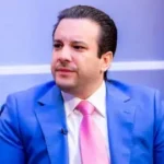 Jochy Gómez falsifica documento para impugnar a través de ADOCCO licitación de licencias de conducir