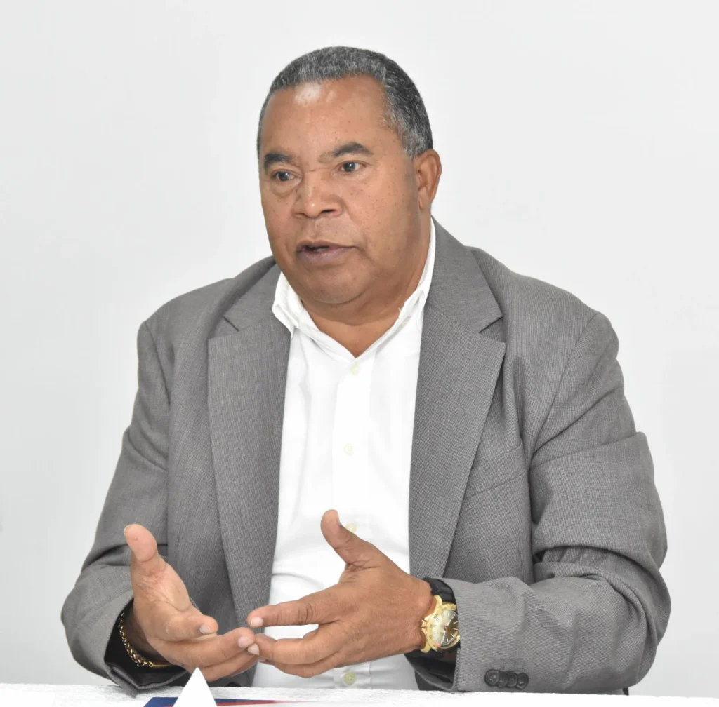 Menegildo De La Rosa