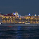 Samsung-Equips-Royal-Caribbean`s-Star-of-the-Seas(2)