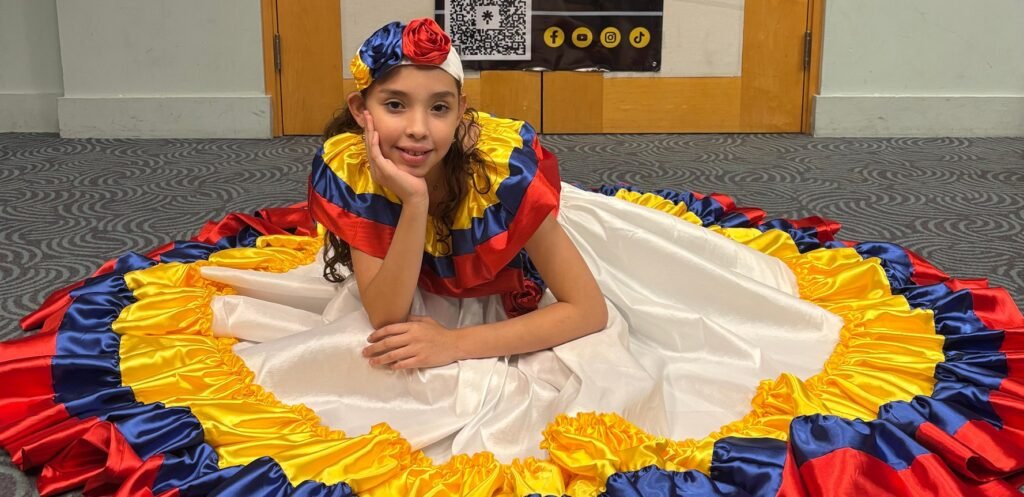 Celeste Vilo despierta el interés del público joven con su estilo fresco y contemporáneo