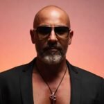 Dukeiro consolida su entrada al panorama global con un debut