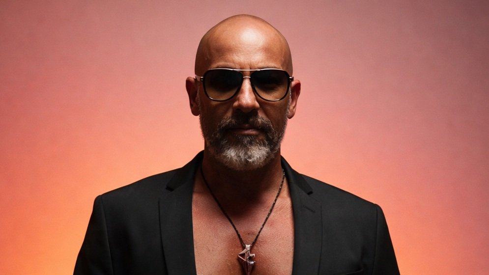 Dukeiro consolida su entrada al panorama global con un debut