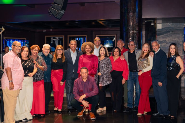 Fiesta de Navidad - Miembros Filial Santiago - 6-12-2025