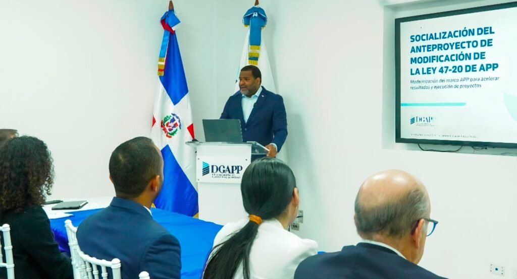 Andrés Lugo Risk, director ejecutivo DGAPP