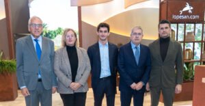 De izq a dcha, Ramón Suárez, Elena Álamo, Diego López, Marco Aurelio Pérez, Francisco López