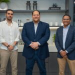 Ángel Beato, Manuel Angomás y   Oscar Santana (Director Comercial OJ)