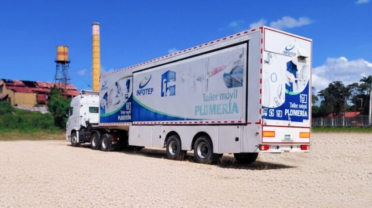 INFOTEP instala talleres móviles en antiguo Ingenio de  Montellano  -