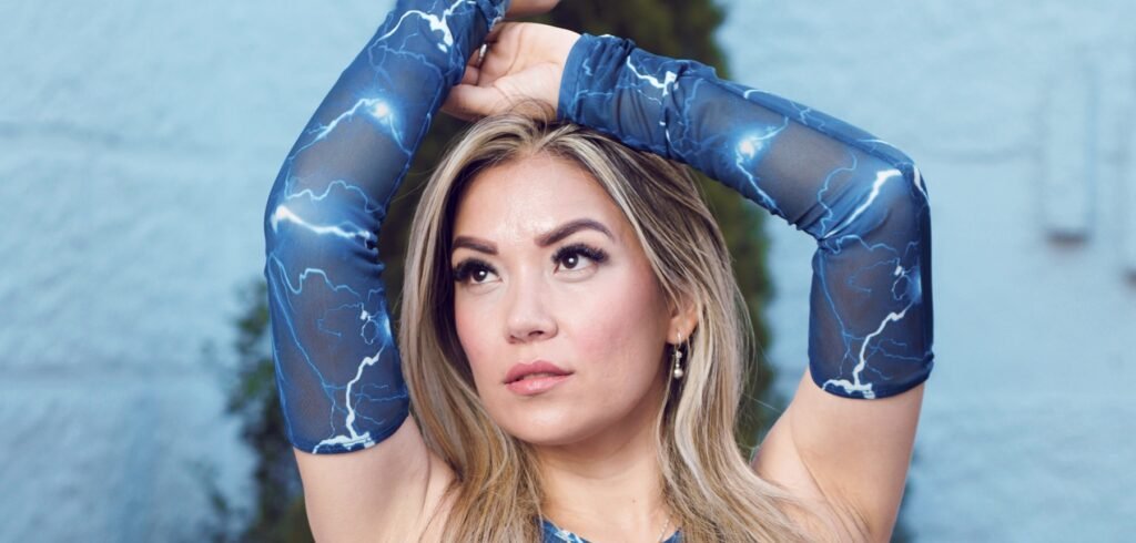 Mayden Joven vuelve a casa después de conquistar México y España con su nuevo sencillo “Horny”