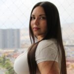 Renata Huidobro impulsa una nueva narrativa del modelaje y el contenido exclusivo