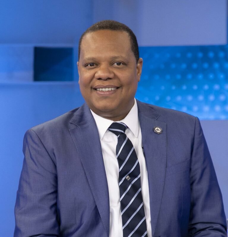 El director ejecutivo de Pro Consumidor, Eddy Alcántara.