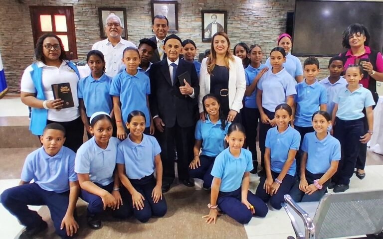 af0034ef-e5c7-4c06-bc15-f102b5f38af3