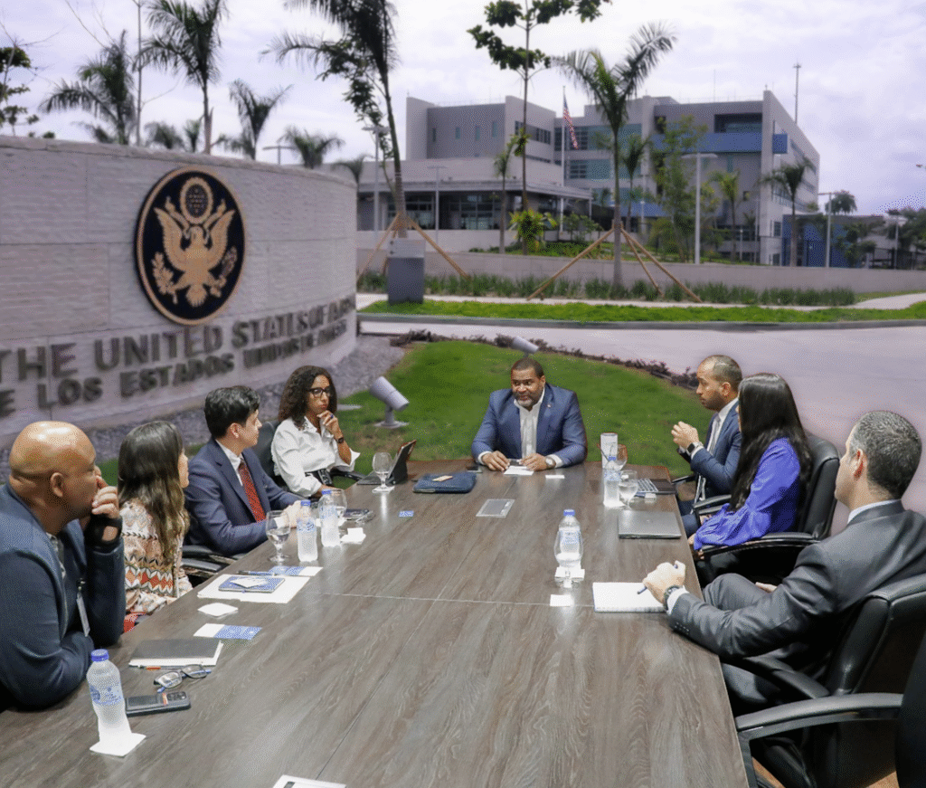 Gobierno EE.UU. apoya proyectos DGAPP. 18 de mayo