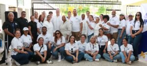 INFOTEP lleva alegría y solidaridad a adultos mayores de Villa Riva