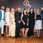 1- Quenlly Brito, junto aparte del equipo de Qbrokers Real Estate