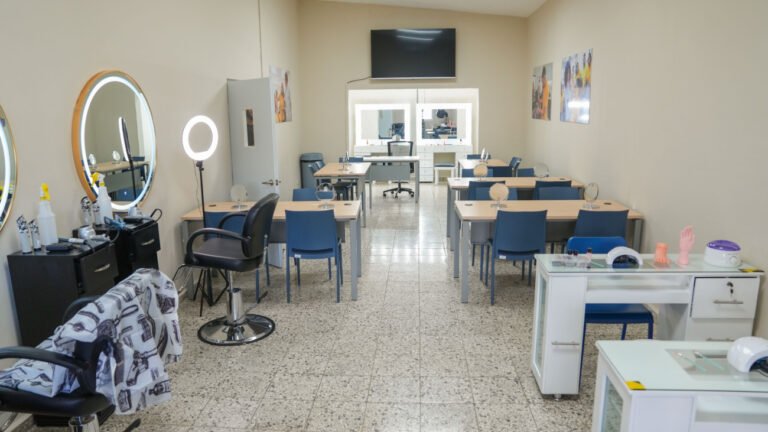 Centro de Formación Técnico Los Palmeros INFOTEP