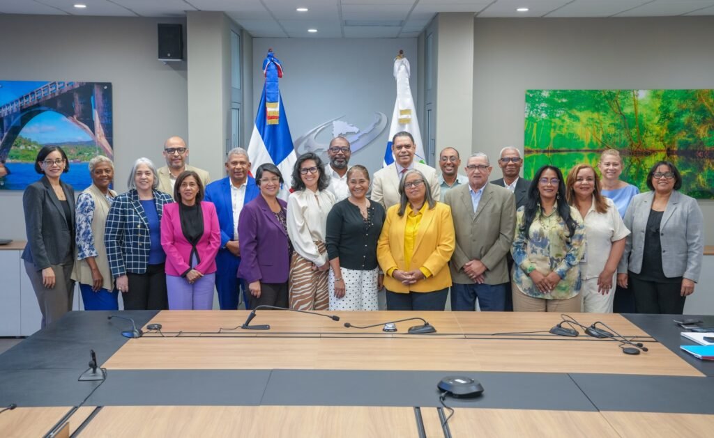 Firma internacional SGS certifica calidad de los procesos del INFOTEP bajo la norma ISO 90012015 -