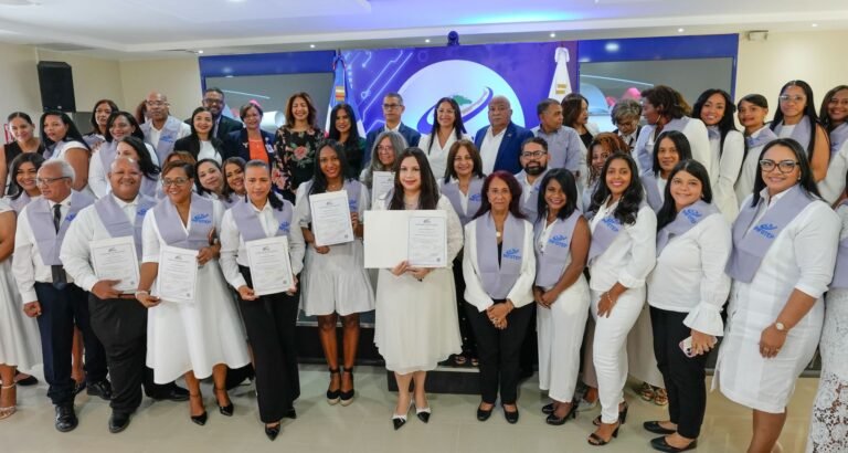 INFOTEP  Y CIPESA Certifican a 65 periodistas formados en Comunicación Estratégica en Salud