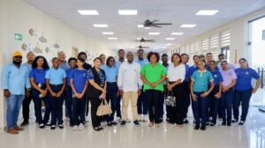 Estudiantes de Pedernales visitan la Escuela de Formación Técnico Profesional Guarocuya en Barahona